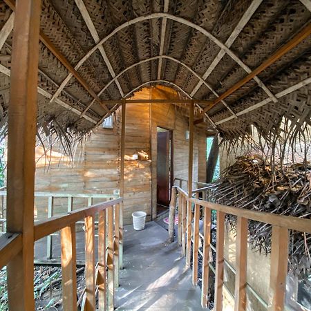 Seasons Four Eco Friendly Treehouse Guest House Matara Exterior photo