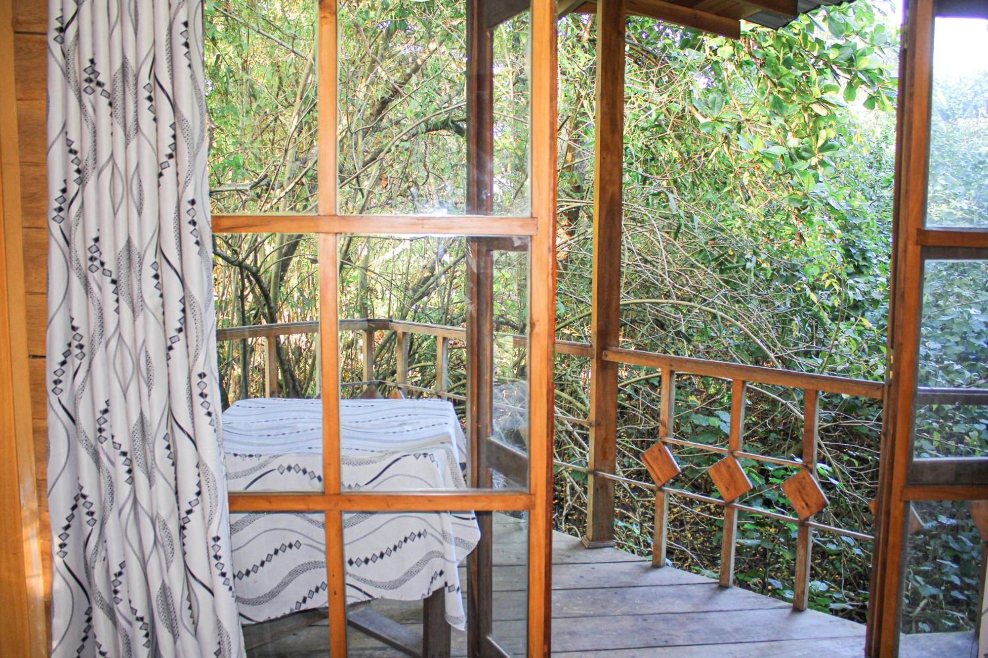 Seasons Four Eco Friendly Treehouse Guest House Matara Exterior photo