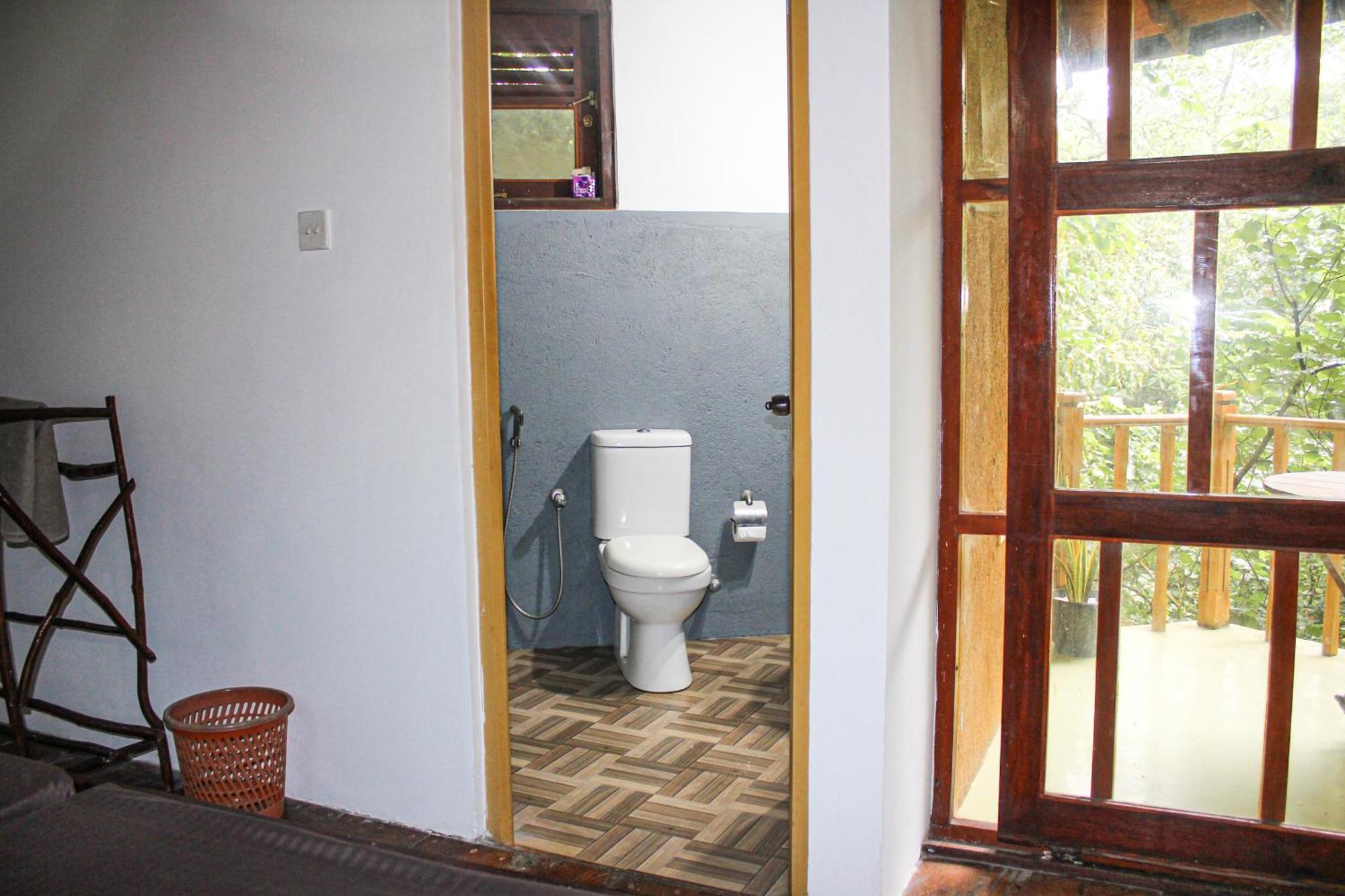 Seasons Four Eco Friendly Treehouse Guest House Matara Exterior photo