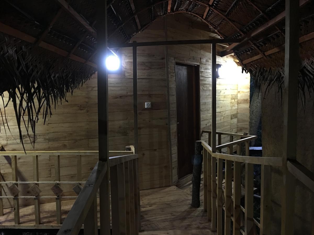 Seasons Four Eco Friendly Treehouse Guest House Matara Exterior photo